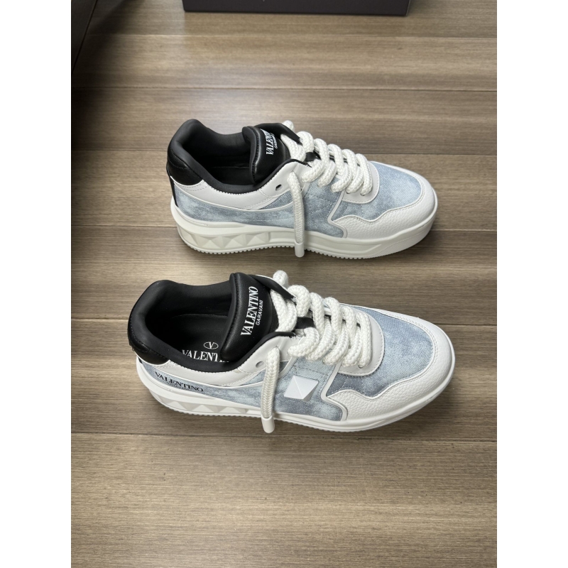 Valentino Sneakers